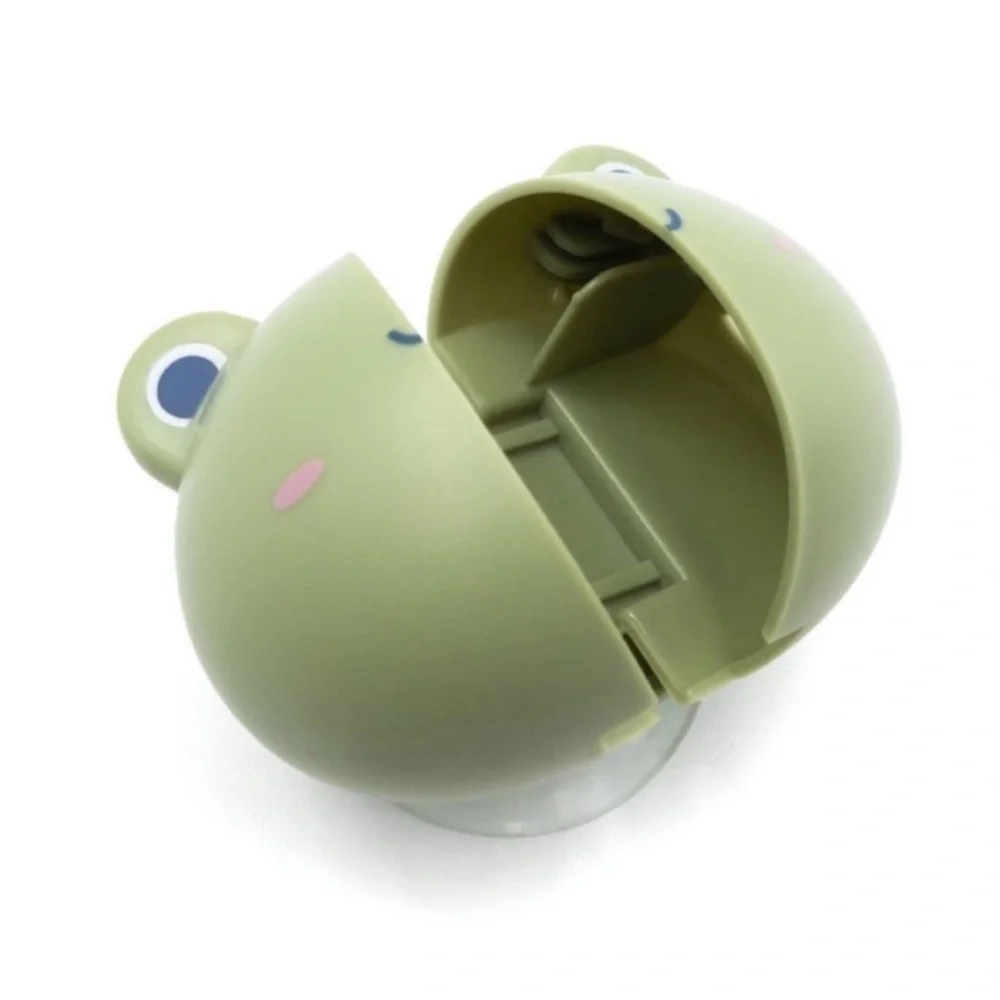 New Target Bullseye Playground Bundle of 4 Green Frog Child Bathroom Accessories